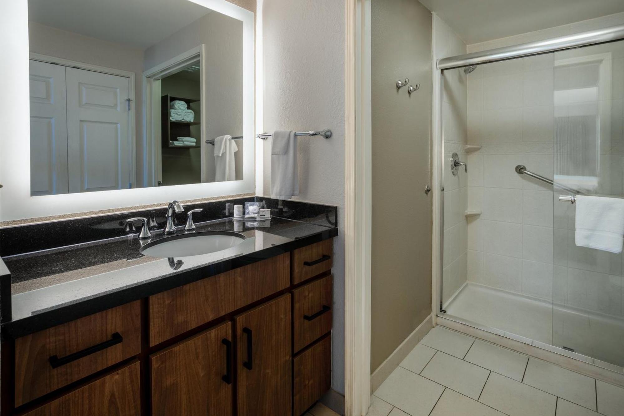 Staybridge Suites Wilmington East By Ihg Eksteriør billede
